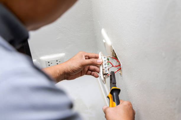 Best Affordable Electrician  in Central City, IL